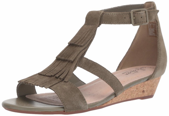 clarks abigail lily wedge sandal