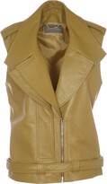 Sleeveless Zipped Leather Jacket 