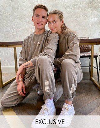 brown puma sweatsuit