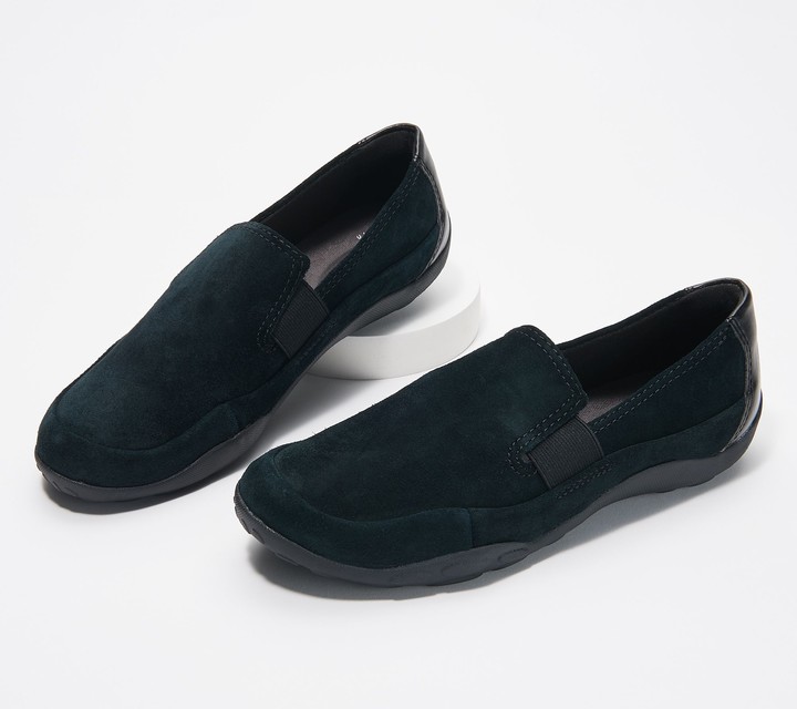 clarks suede moccasins