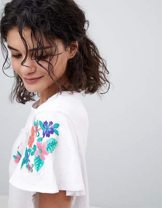 MANGO embroidered shoulder t-shirt in white