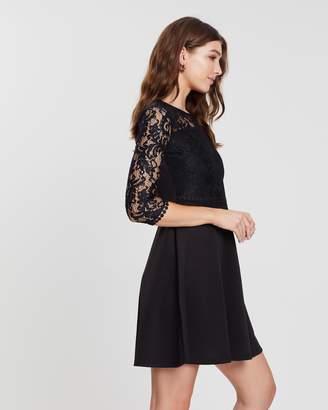 Dorothy Perkins 3/4 Sleeve Lace Top Skater Dress