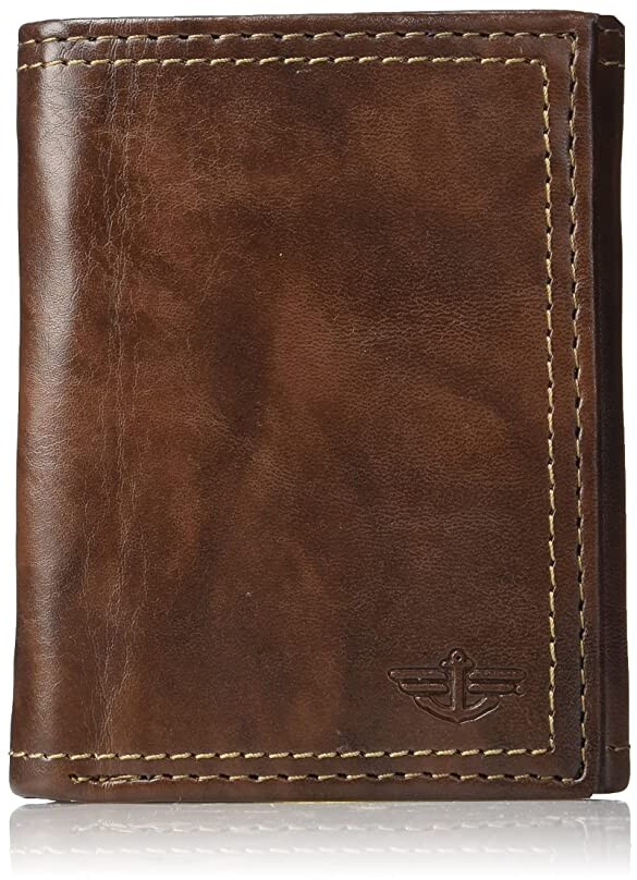 Dockers RFID Extra Capacity Trifold Wallet With Zipper Pocket, Credit