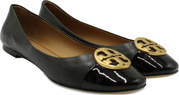 Logo-Detail Ballet Flats
