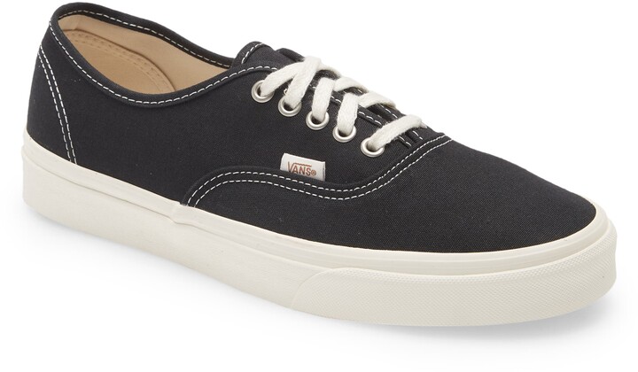 Tid Kinematik dybde Black And White Vans Shoes | Shop the world's largest collection of fashion  | ShopStyle