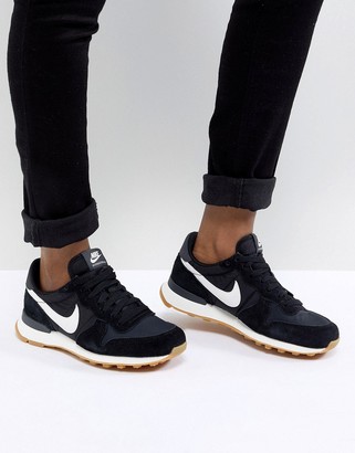 nike internationalist trainers