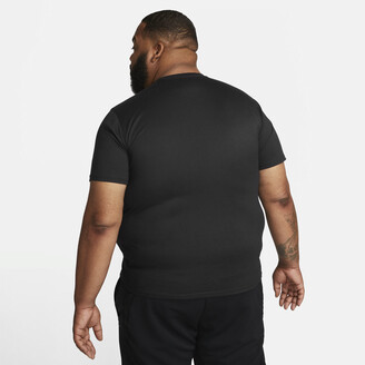 Nike Men's Dri-FIT Legend Training T-Shirt in Black