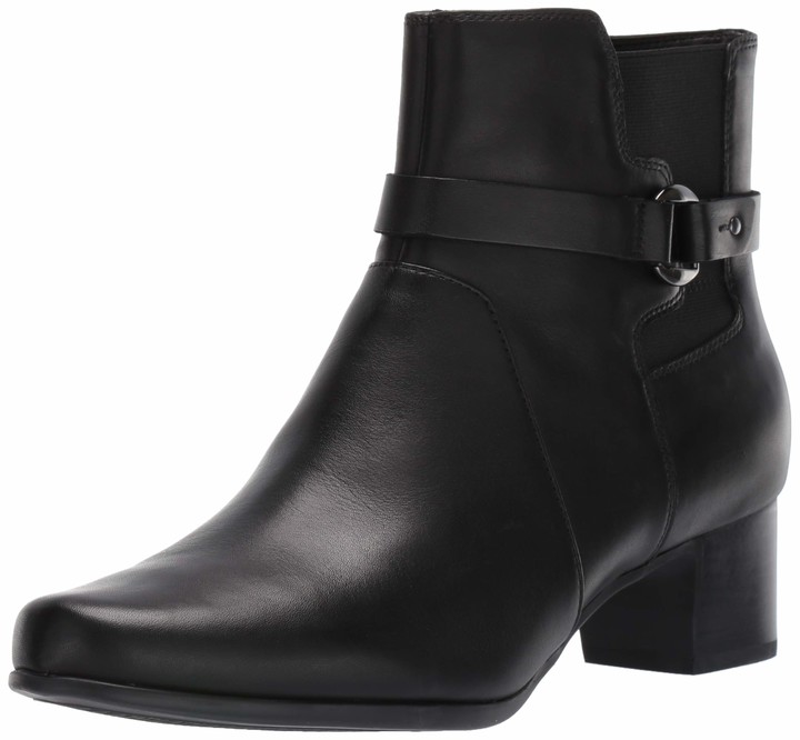 clarks un damson boots