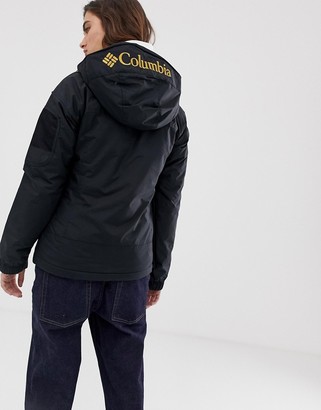 Columbia Challenger Pullover jacket in black