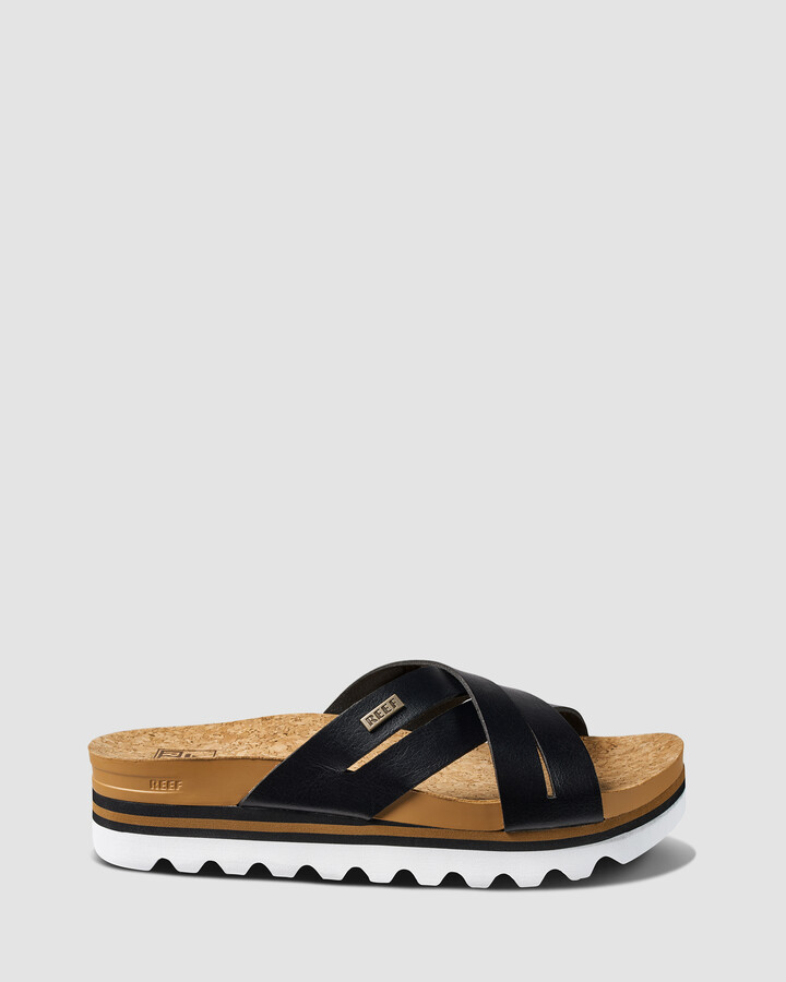 ladies memory foam flip flops