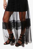 Thumbnail for your product : boohoo Petite Annie Eyelash Lace Tulle Maxi Skirt