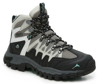dsw hiking boots