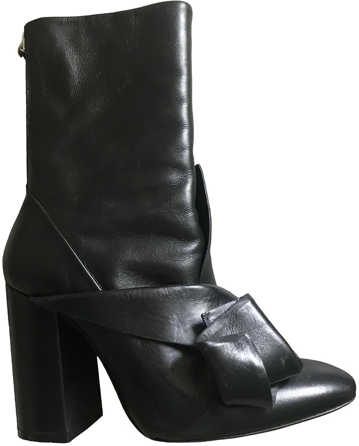 Nâ°21 NA21 Black Leather Ankle boots - ShopStyle