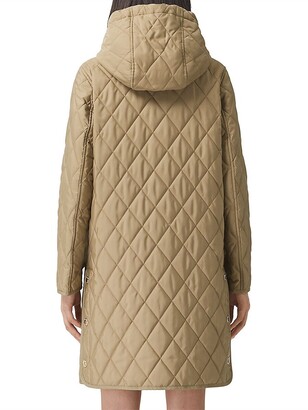 Burberry roxby archive quilted logo coat Clearance