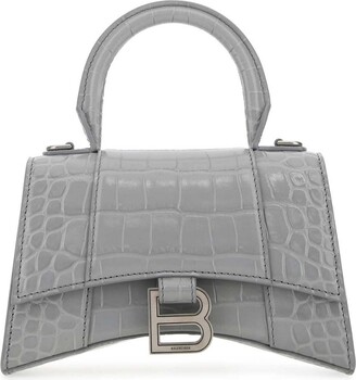 Balenciaga gray mini hip bag crossbody 495.00 #balenciaga #balenciagabag  #designerbags