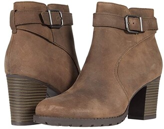 clarks suede boots womens