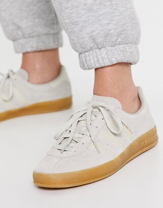 adidas Broomfield sneakers in grey with gum sole - ShopStyle Trainers &  Athletic Shoes