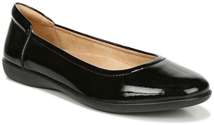 naturalizer flexy ballet flat