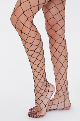 chanel fishnet tights