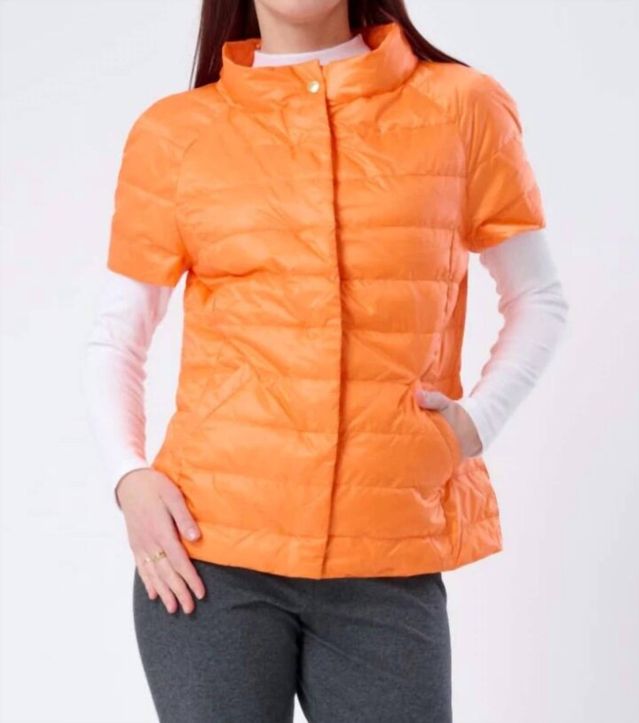 ANORAK Short Sleeve Quilted Puffer Jacket In Solar Orange