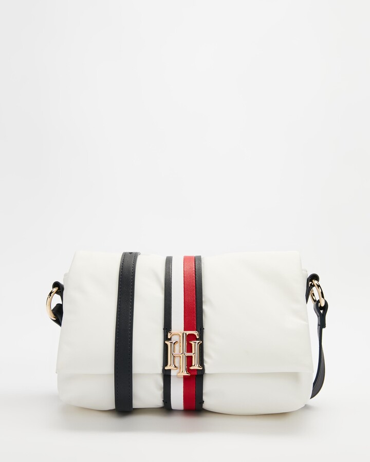 tommy hilfiger purses on sale