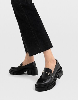 Stradivarius mid heeled loafer with cleated sole in black - ShopStyle