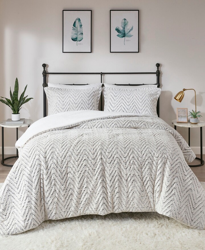 Madison Park Adelyn Faux Fur 3-Pc. Duvet Cover Set, King