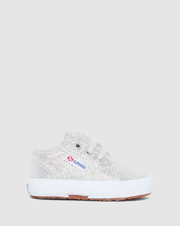 46 numara superga