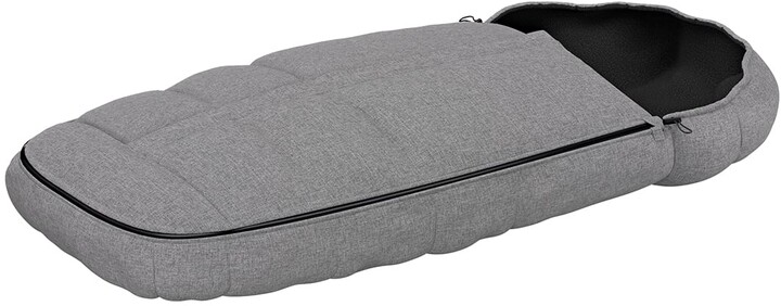 thule sleek footmuff