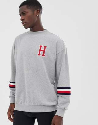 Tommy Hilfiger lounge sweatshirt with logo and arm stripe in grey