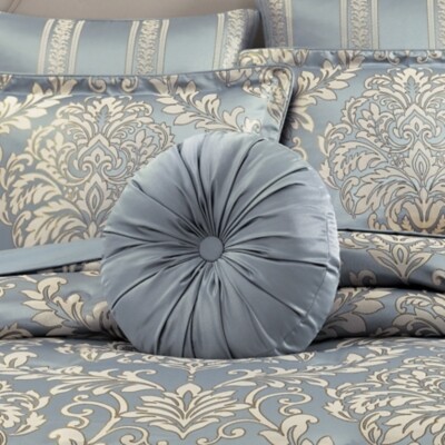 Royal Court Lorenzo Round Throw Pillow