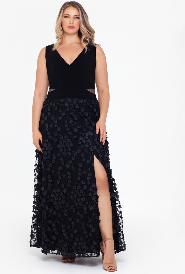 Xscape Evenings Plus-Size V-Neck Sleeveless Ball Gown