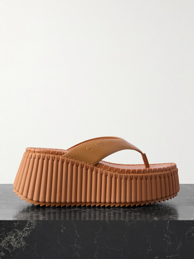 Chloé Nama Leather Platform Flip Flops - Brown