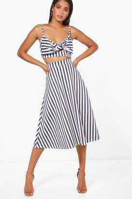 boohoo Rosie Stripe Bow Crop and Skirt Co-Ord Set