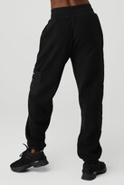 Thumbnail for your product : Alo Yoga | Micro Sherpa High-Waist Solstice Sweatpant in Black, Size: 2XS