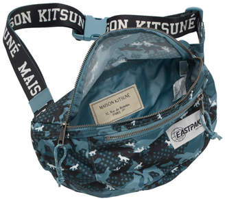 MAISON KITSUNÉ Blue Eastpak Edition Camouflage Bundel Belt Bag
