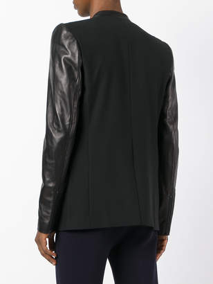 Unconditional leather sleeve cutaway jacket