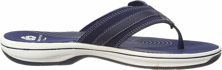 clarks flip flops uk