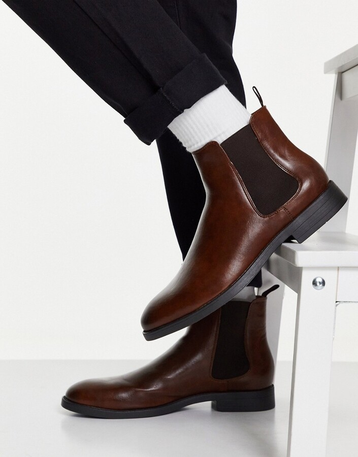Soak Henfald To grader ASOS DESIGN chelsea boots in brown faux leather with black sole - ShopStyle