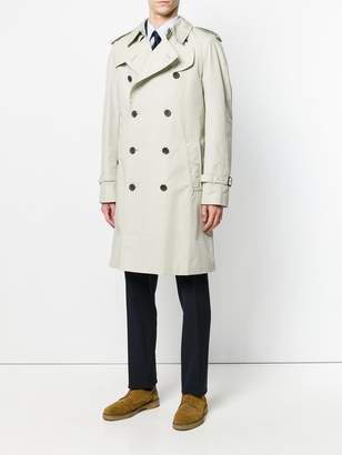 Sealup trench coat