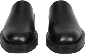 【送料&関税込】Givenchy 4g Plaque Squaretoe Mules Givenchy 4g Plaque Squaretoe Mules | italist