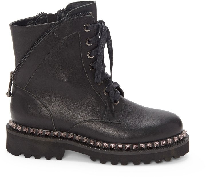 vince camuto sarinda bootie