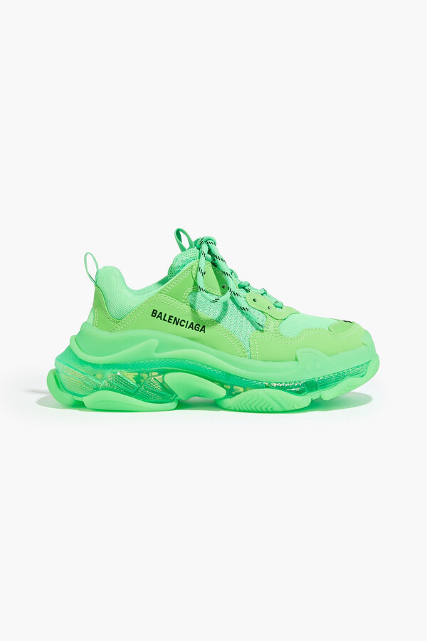 green neon trainers