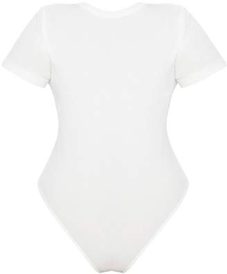PrettyLittleThing Plus White Ribbed Plunge Short Sleeve Bodysuit