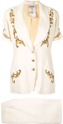 Chanel Pre Owned embroidered two-piece skirt suit Chanel Pre Owned embroidered two-piece skirt suit