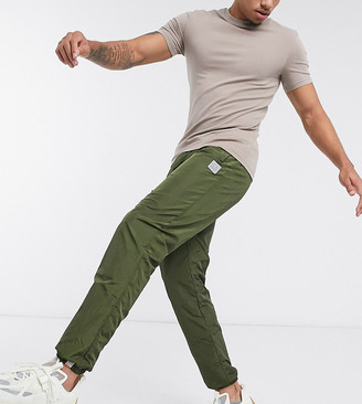 Ellesse sweatpants in high shine khaki exclusive to ASOS - ShopStyle  Activewear Pants
