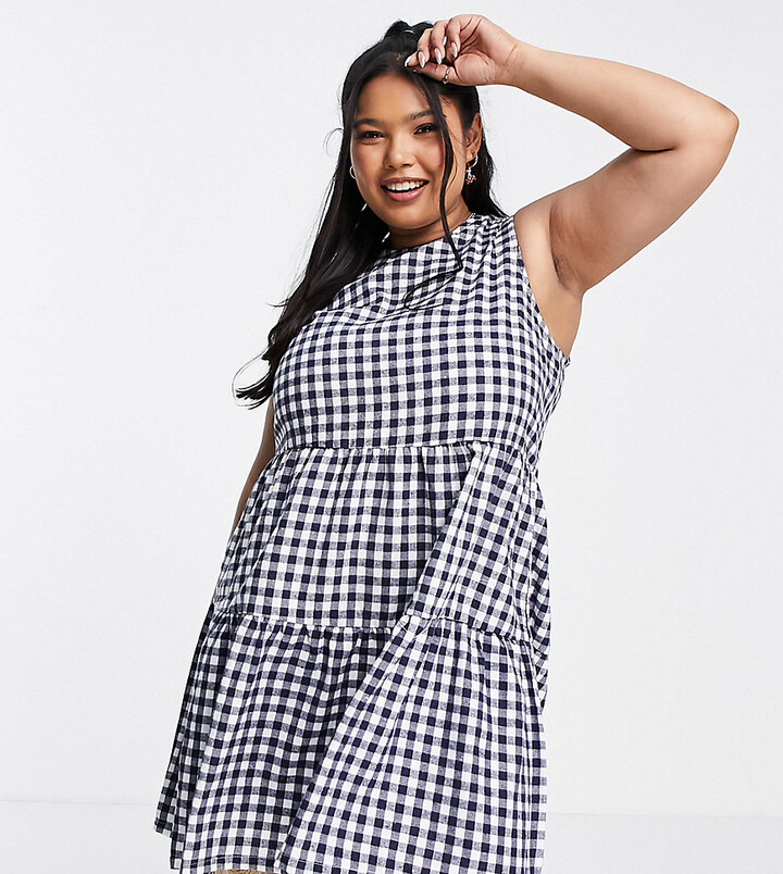 Daisy Street Plus mini smock dress with tiered skirt in gingham