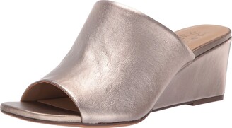naturalizer zaya wedge slide sandal