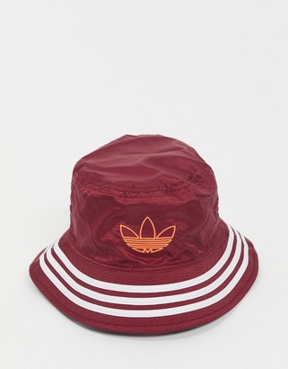 adidas reversible bucket hat with outline trefoil