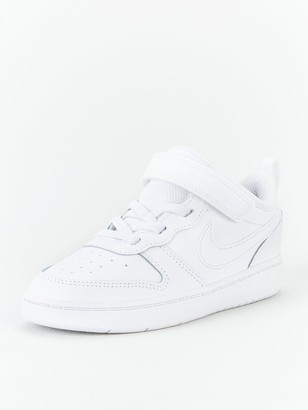 white infant nike trainers